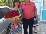 101 trandafiri moldovenesti de la 1300 lei! foto 10