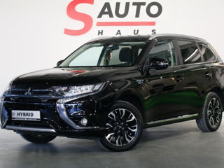 Mitsubishi Outlander foto 1