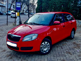 Skoda Fabia foto 2