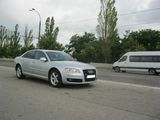 Audi A8 foto 7