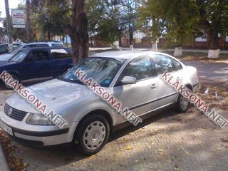 Volkswagen Passat foto 1