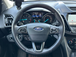 Ford Kuga foto 12