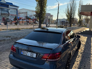 Mercedes E-Class foto 3