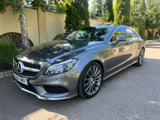 Mercedes CLS-Class foto 2