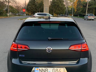 Volkswagen Golf foto 5