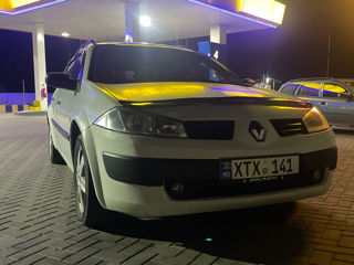 Renault Megane foto 1