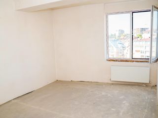 Apartament cu 5 camere si terasa  sector Centru ion Inculet doar 550 euro m/p foto 3