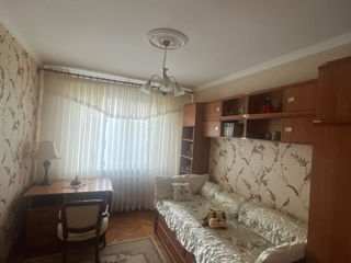 Apartament cu 3 camere, 80 m², Botanica, Chișinău foto 17