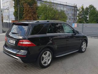 Mercedes-Benz ML Транспорт для торжеств Transport pentru ceremonie foto 4