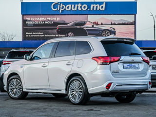 Mitsubishi Outlander foto 5