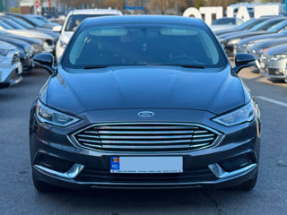 Ford Fusion foto 3