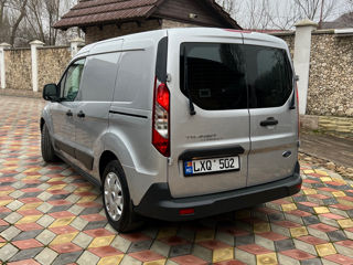 Ford Transit Connect foto 4