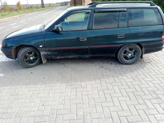 Opel Astra foto 4