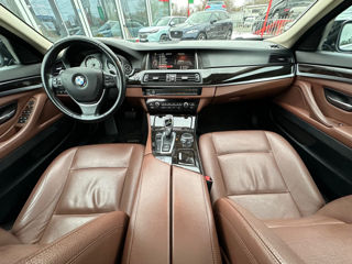 BMW 5 Series foto 9