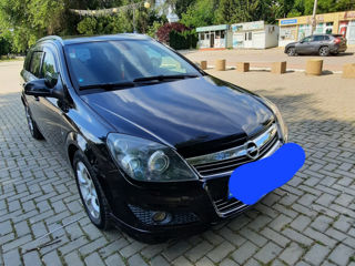 Opel Astra foto 1