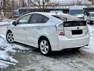 Toyota Prius foto 6