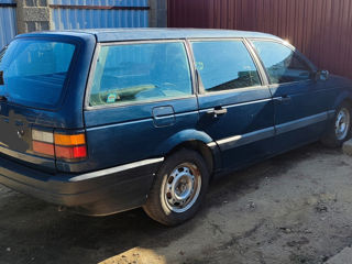 Volkswagen Passat foto 1