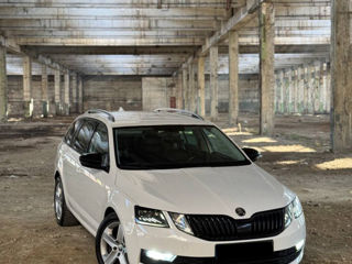 Skoda Octavia foto 2