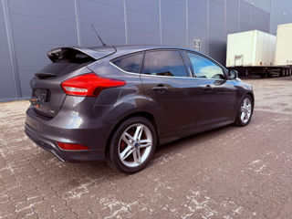 Ford Focus foto 3