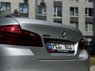 BMW 5 Series foto 5