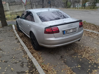 Audi A8 foto 3