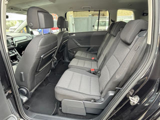 Volkswagen Touran foto 13