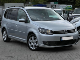 Volkswagen Touran foto 4