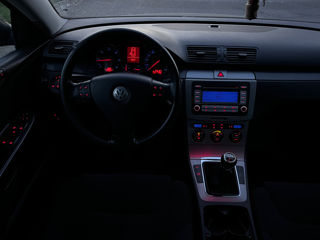 Volkswagen Passat foto 7