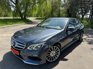 Mercedes E-Class foto 1