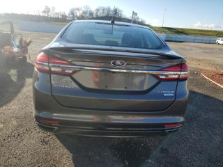 Ford Fusion foto 5