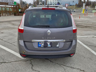 Renault Grand Scenic foto 4