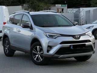 Toyota Rav 4 foto 4