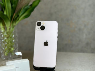 iPhone 13 Pink foto 2
