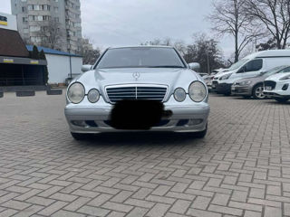 Mercedes E-Class