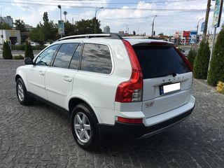 Volvo XC90 foto 4