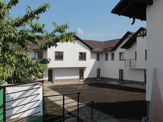 Townhouse 2 nivele. 4 dormitoare+salon. Terasa cu reparatie foto 3