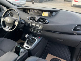 Renault Grand Scenic foto 11