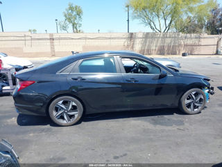 Hyundai Elantra фото 8