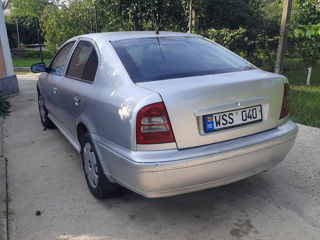 Skoda Octavia foto 1