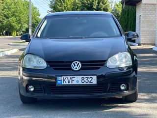 Volkswagen Golf foto 2