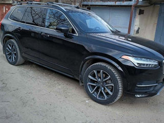 Volvo XC90 foto 1