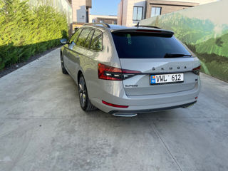 Skoda Superb foto 3