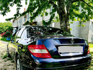 Mercedes C-Class foto 4