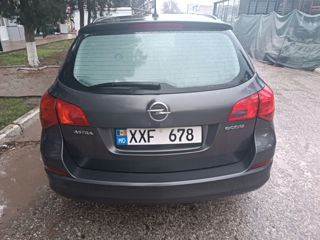 Opel Astra foto 3