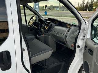 Opel Vivaro foto 5