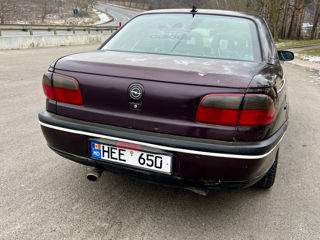 Opel Omega foto 5