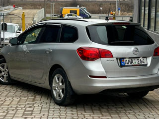 Opel Astra foto 3