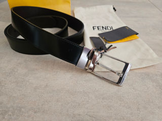 Centura Fendi foto 0