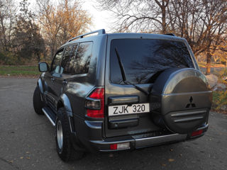 Mitsubishi Montero Sport foto 5