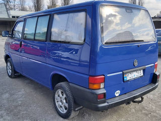 Volkswagen Transporter foto 4